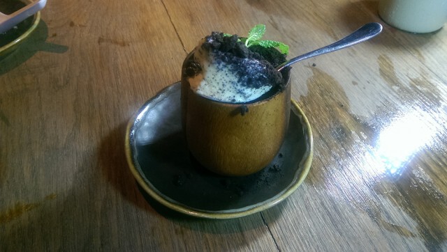 อร่อยปักหมุด : AINU อาหารญี่ปุ่นสไตล์ Hokkaido Bar ระหว่างทองหล่อ 5 และ 7