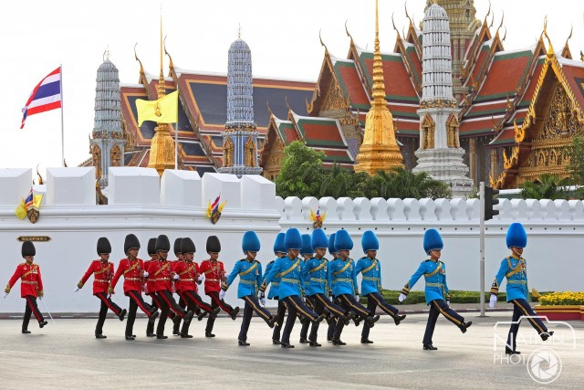 ภาพชุด พิธีถวายสัตย์ปฏิญาณตนและสวนสนามของทหารรักษาพระองค์