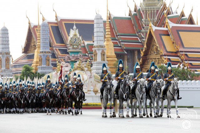 ภาพชุด พิธีถวายสัตย์ปฏิญาณตนและสวนสนามของทหารรักษาพระองค์