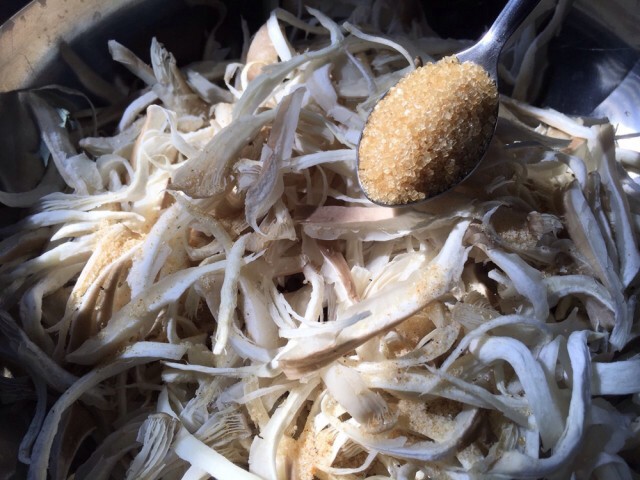 Cooking is Fun : เห็ดสวรรค์ กินกับข้าวหรือกินเล่นๆก็อร่อย