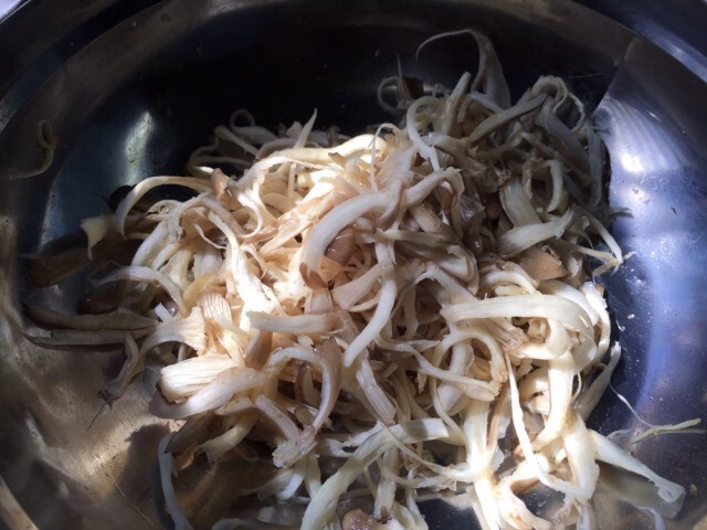 Cooking is Fun : เห็ดสวรรค์ กินกับข้าวหรือกินเล่นๆก็อร่อย