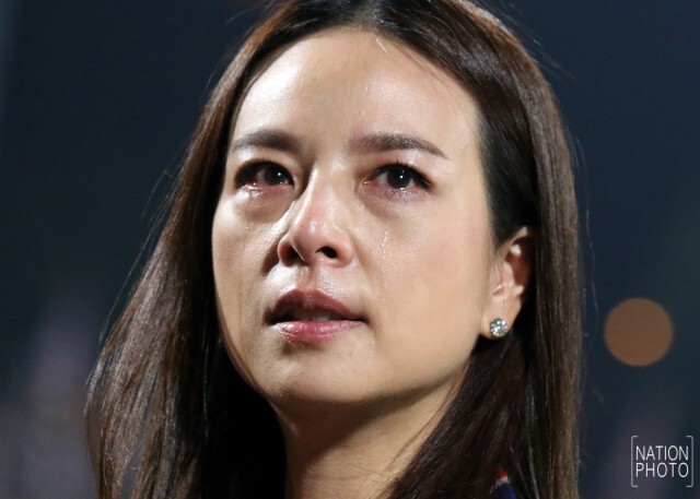 "มาดามแป้ง" หลั่งน้ำตา ลั่นไม่ทิ้งท่าเรือ