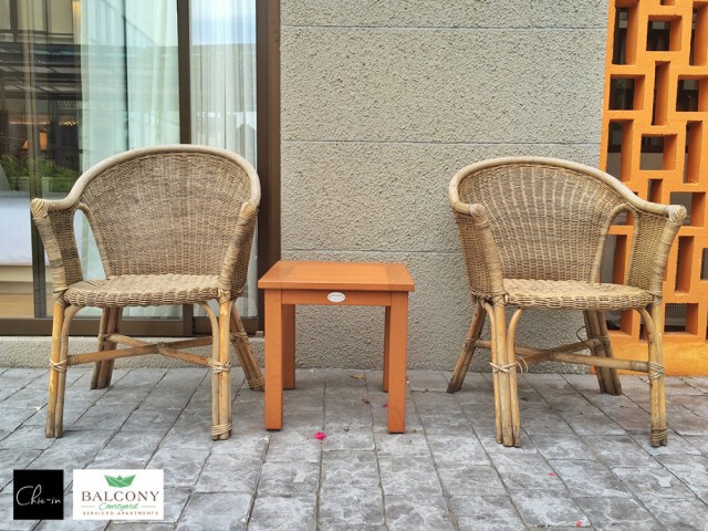 Chic-in : Balcony Courtyard Service Apartments ศรีราชา
