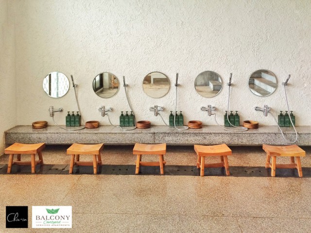 Chic-in : Balcony Courtyard Service Apartments ศรีราชา