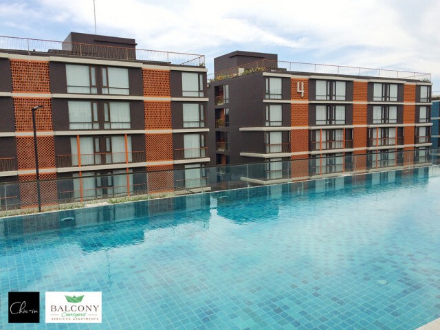 Chic-in : Balcony Courtyard Service Apartments ศรีราชา