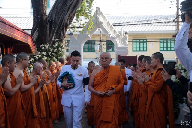 ภาพชุด อัญเชิญพระโกศพระอัฐิสมเด็จพระสังฆราช ประดิษฐาน ณ ตำหนักเพชร วัดบวรนิเวศวิหาร