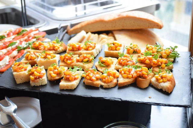 อร่อยปักหมุด : Grand Weekend Buffet @ The Glass House, Eastin Grand สาทร