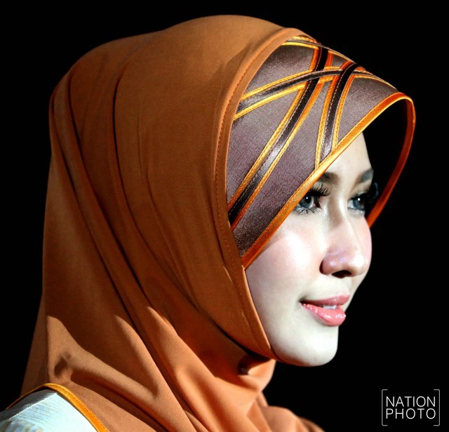เปิดงานแสดงแฟชั่นโชว์ชุดมุสลิม ผลงานดีไซน์เนอร์-นางแบบพื้นที่ชายแดนใต้