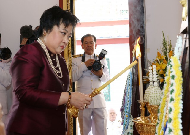 "พระองค์โสม"เสด็จฯบรรจุพระสรีรางคาร "พระสังฆราช"