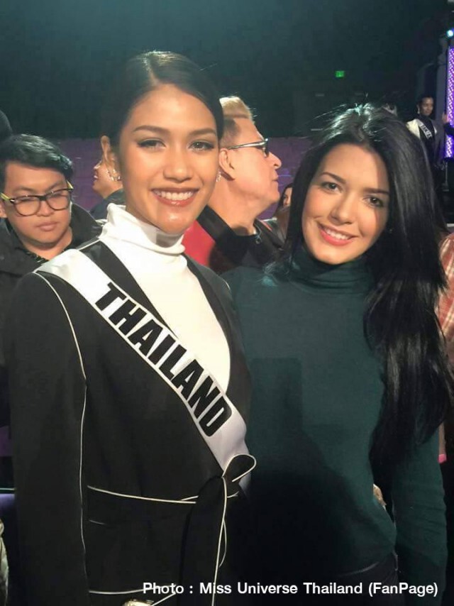 แห่เซลฟี่ล้นหลาม "น้องแนท" ติดขอบเวที  Miss Universe 2015
