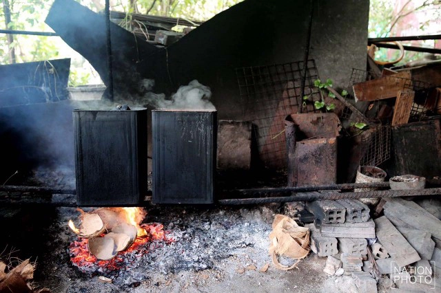 การย้อมผ้าแบบโบราณแห่งเดียวใน จ.สงขลา