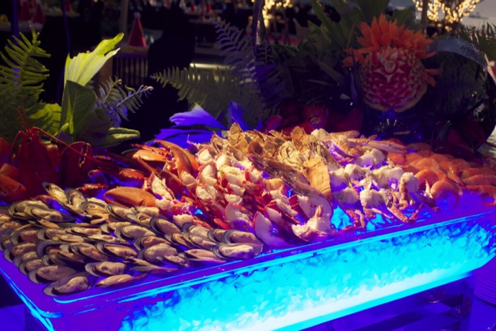 อร่อยปักหมุด : Holiday Inn Pattaya ร่วมเฉลิมฉลองเทศกาลแห่งความสุข คริสต์มาส และคืนส่งท้ายปีเก่า