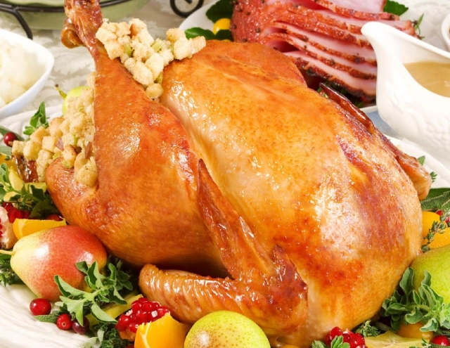 อร่อยปักหมุด : ปาร์ตี้คริสมาสต์ ลุ้นของรางวัล ที่โรงแรมโนโวเทล กรุงเทพ แพลทินัม ประตูน้ำ