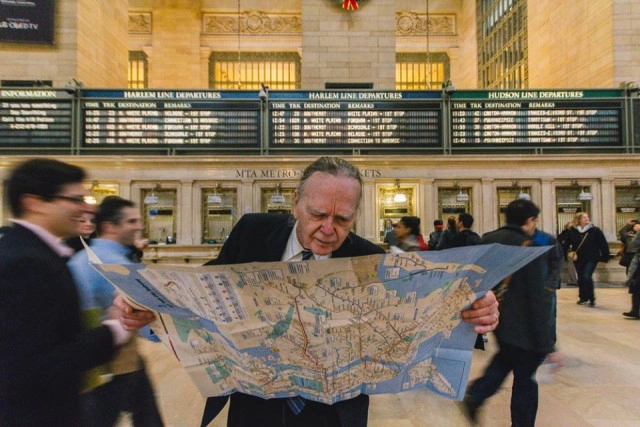 7 ภาพเสียดสีสังคมไทย จากชายต่างแดน (ลุงเนลสัน)