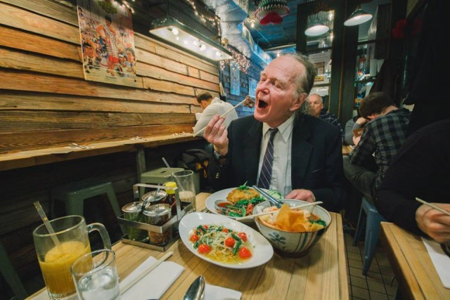 7 ภาพเสียดสีสังคมไทย จากชายต่างแดน (ลุงเนลสัน)