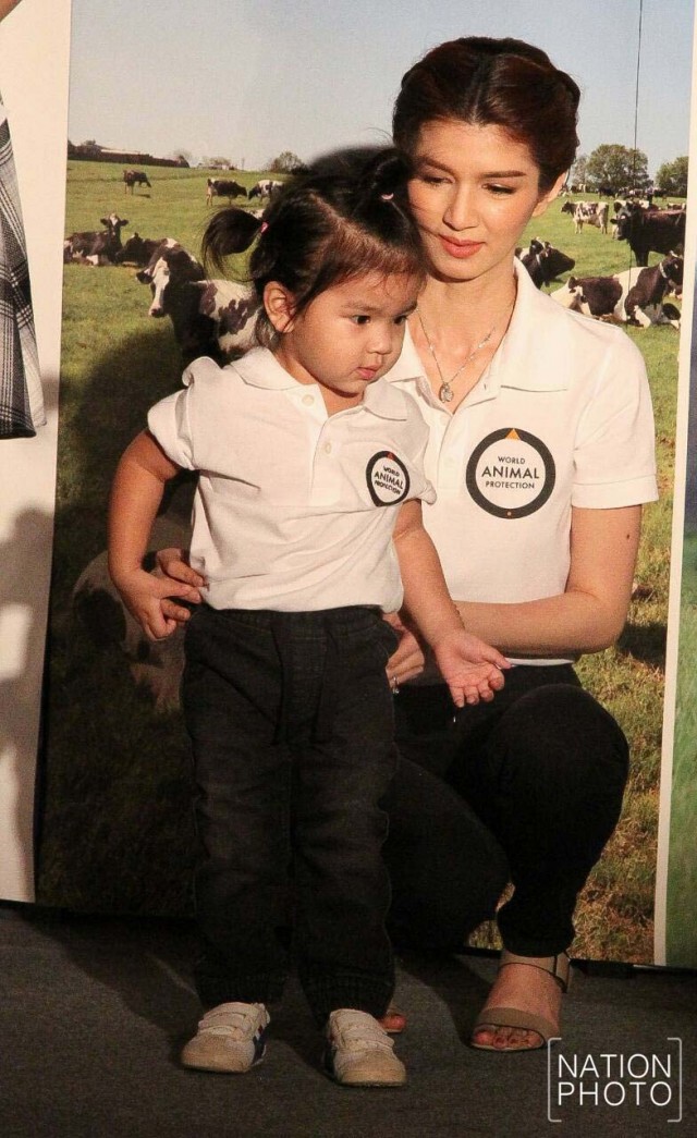 "โบว์"พา"น้องมะลิ"ร่วมงาน องค์การพิทักษ์สัตว์แห่งโลกแทน"ปอ"