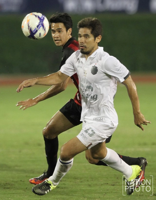 ภาพชุด บุรีรัมย์  ชนะ เมืองทอง 3-1  คว้าแชมป์เอฟเอคัพ