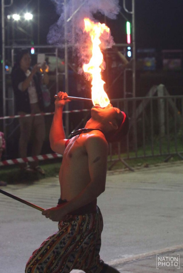 สุดอลังการ !งานเทศกาลขบวน Flora Carnival 2015