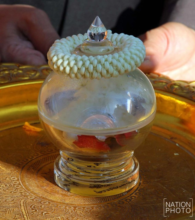 ภาพชุด พิธีบรรจุกระดูกสุนัขหลวงคุณทองแดง ที่ศูนย์รักษ์สุนัขหัวหิน