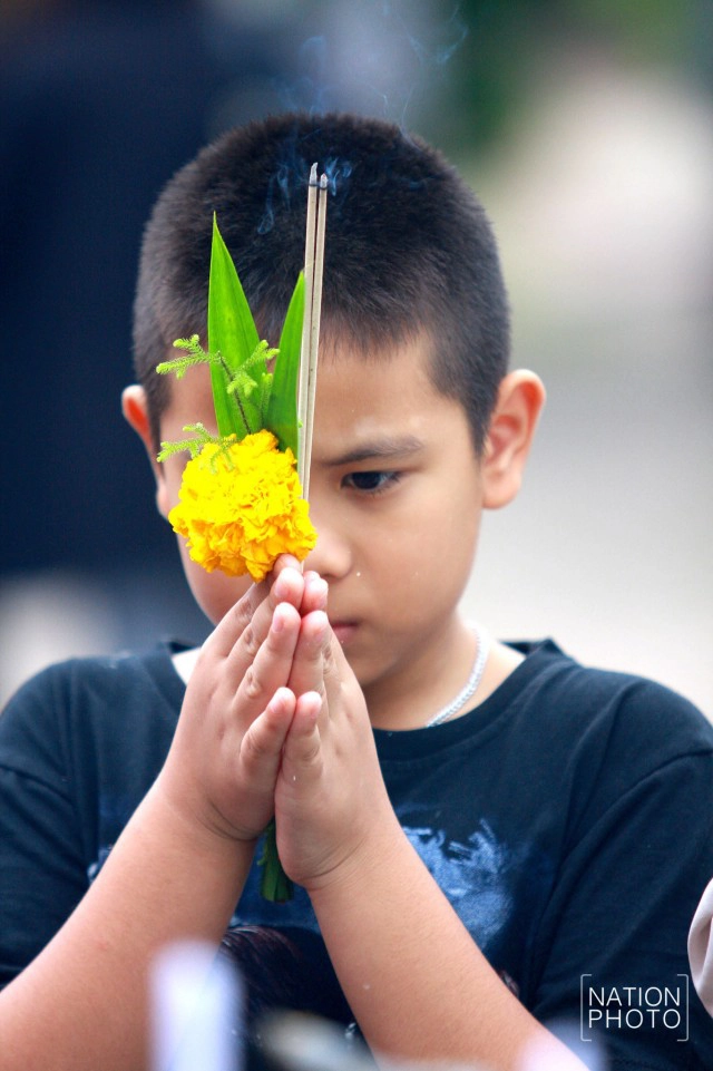 ชาว 3 จว.ชายแดนใต้ ร่วมกราบไหว้ หลวงปู่ทวด วัดช้างไห้