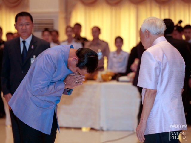 “ป๋าเปรม”เชื่อ“ประยุทธ์”พาชาติรอด
