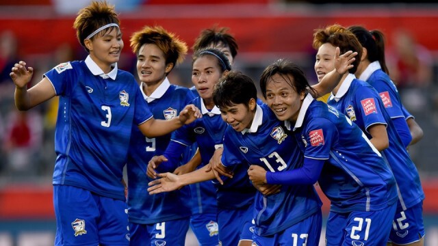 10 เหตุการณ์เด่นบอลไทย 2558