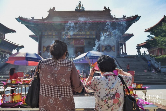 พลังแห่งศรัทธา! "องค์ไท้ส่วยเอี๊ย" ล้นวัดเล่งเน่ยยี่ 2