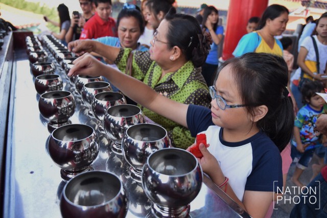 พลังแห่งศรัทธา! "องค์ไท้ส่วยเอี๊ย" ล้นวัดเล่งเน่ยยี่ 2