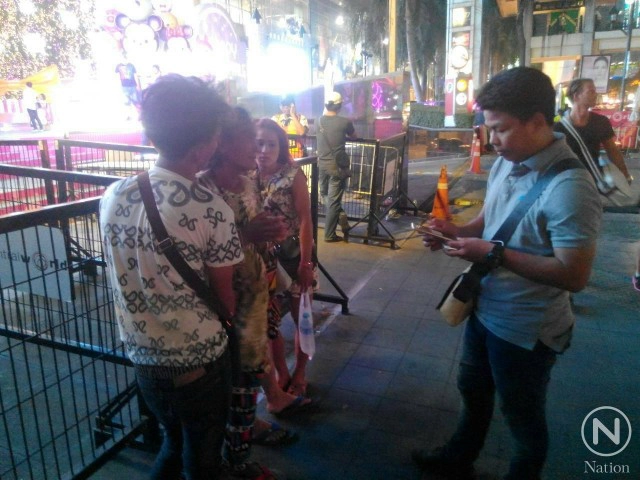 จับสองผัวเมียเขมร ลอบเข้าเมือง ตระเวนล้วงกระเป๋าตามห้างดัง