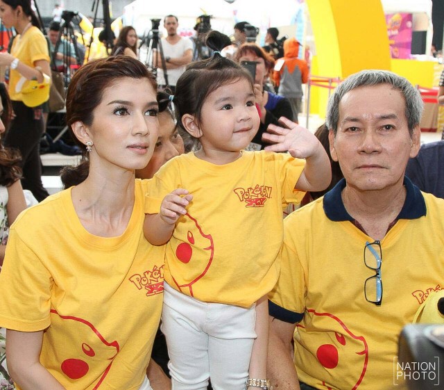ภาพชุด "โบว์"พา"น้องมะลิ" ร่วมเปิดงาน Pokemo Day Pikachu Dance Party 2516