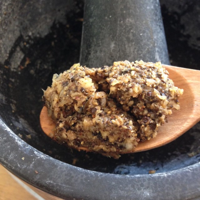 Cooking is Fun : เห็ดออรินจิกับกุ้งผัดพริกไทยดำ