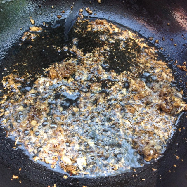 Cooking is Fun : เห็ดออรินจิกับกุ้งผัดพริกไทยดำ