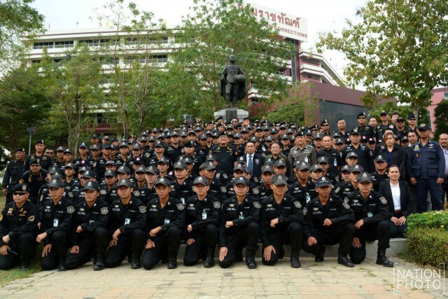 ภาพชุด จนท.ราชทัณฑ์จำนวน 350 คน เข้าตรวจค้นเรือนจำ