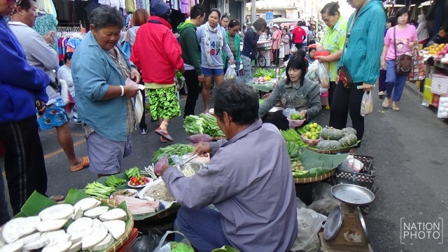 พลิกโอกาส รายได้งาม ไข่มดเริ่มออกชุกชาวบ้านแห่ขายอื้อตลาดสด