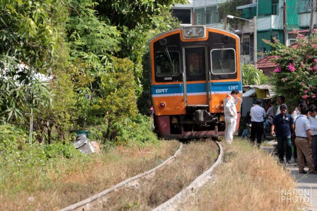 รถไฟสายมหาชัย-วงเวียนใหญ่ตกราง ไร้คนเจ็บ