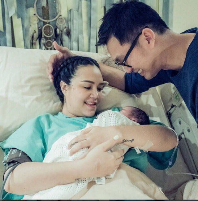 ที่สุดของชีวิต! "ทาทา ยัง" อวดโฉมลูกชายคนแรก