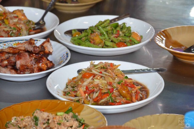 พ่อเมืองน้ำดำซดส้มตำ เคลียร์ทุกประเด็น ย้ำ"ปลาร้ากาฬสินธุ์"กินได้ปลอดภัย
