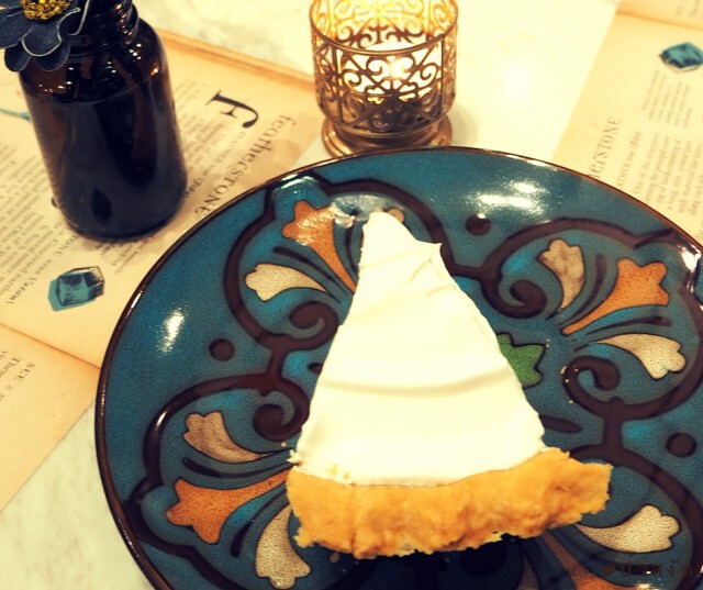 featherSTONE Cafe Bistro & Lifestyle Shop เอกมัย ซ.12