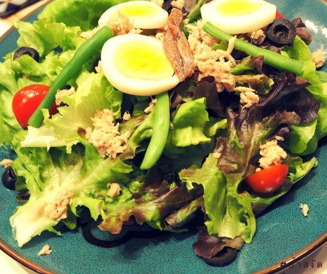 featherSTONE Cafe Bistro & Lifestyle Shop เอกมัย ซ.12