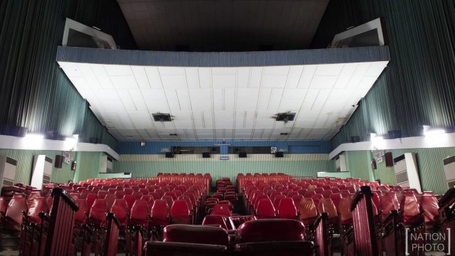 ปิดฉาก 30 ปี โรงหนัง"ธนบุรีรามา"