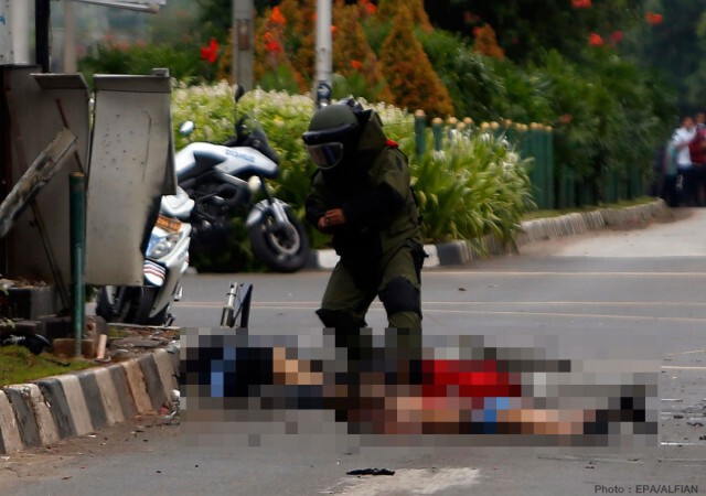 ภาพชุดเหตุระเบิดย่านศูนย์การค้า กลางกรุงจาการ์ตา