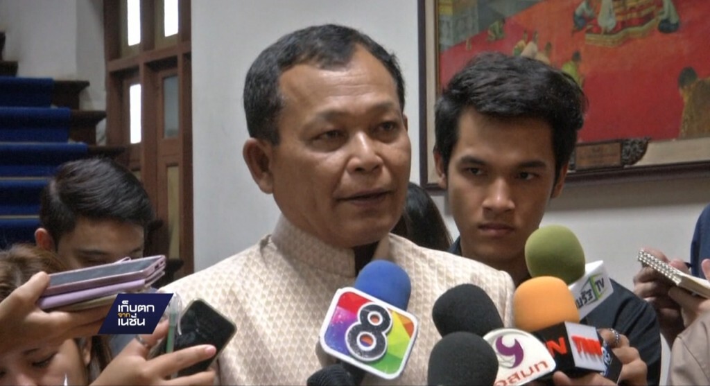 ศธ.ให้ของขวัญ "ครู" ลดภาระ - ซ่อมบ้าน