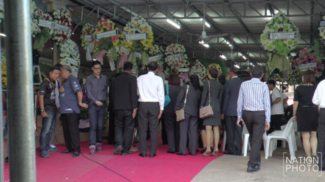 เหล่าศิลปินดารา ร่วมสวดอภิธรรมศพ"ปอ ทฤษฎี" คืนที่2
