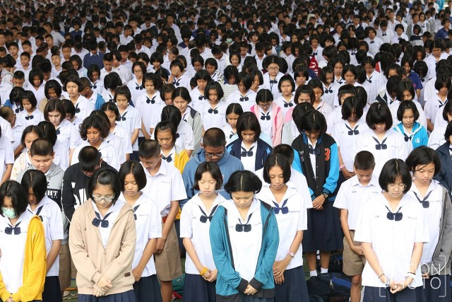 ครู-นร. บุรีรัมย์พิทยาคม ร่วมไว้อาลัยศิษย์เก่า ปอ ทฤษฎี