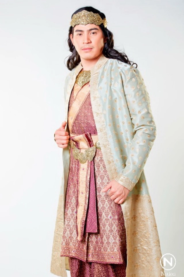 นี่คือชีวิตของพระเอกภูธร "ปอ ทฤษฎี" มากความดีงาม มีความสามารถ