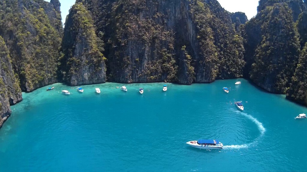 เกาะพีพีสั่งห้ามบริษัททัวร์ ขายกิจกรรมปืนหน้าผา เกาะพีพีสั่งห้ามบริษัททัวร์ ขายกิจกรรมปืนหน้าผา