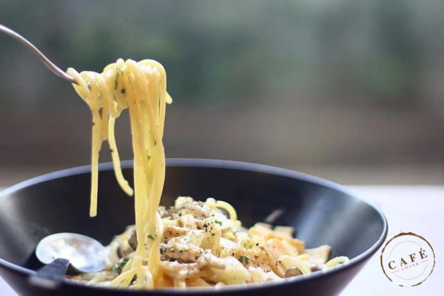 Cafe Lover : Hobbyist Cafe บางรัก