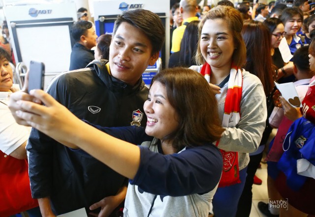 จัดเต็ม! ภาพชุด รับฮีโร่ช้างศึก ยู-23 กลับไทย