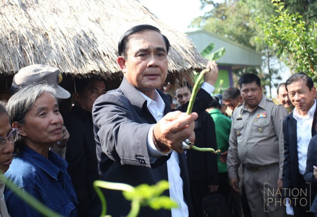 "นายกฯ" ลงพื้นที่ตรวจภัยแล้ง นครสวรรค์-ชัยนาท