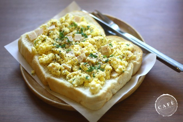 Cafe Lover : Hobbyist Cafe บางรัก